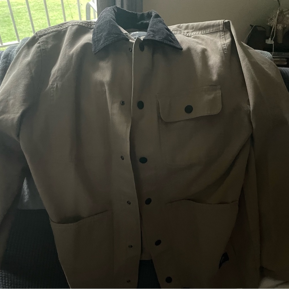 Vans med light weight cotton snap jacket